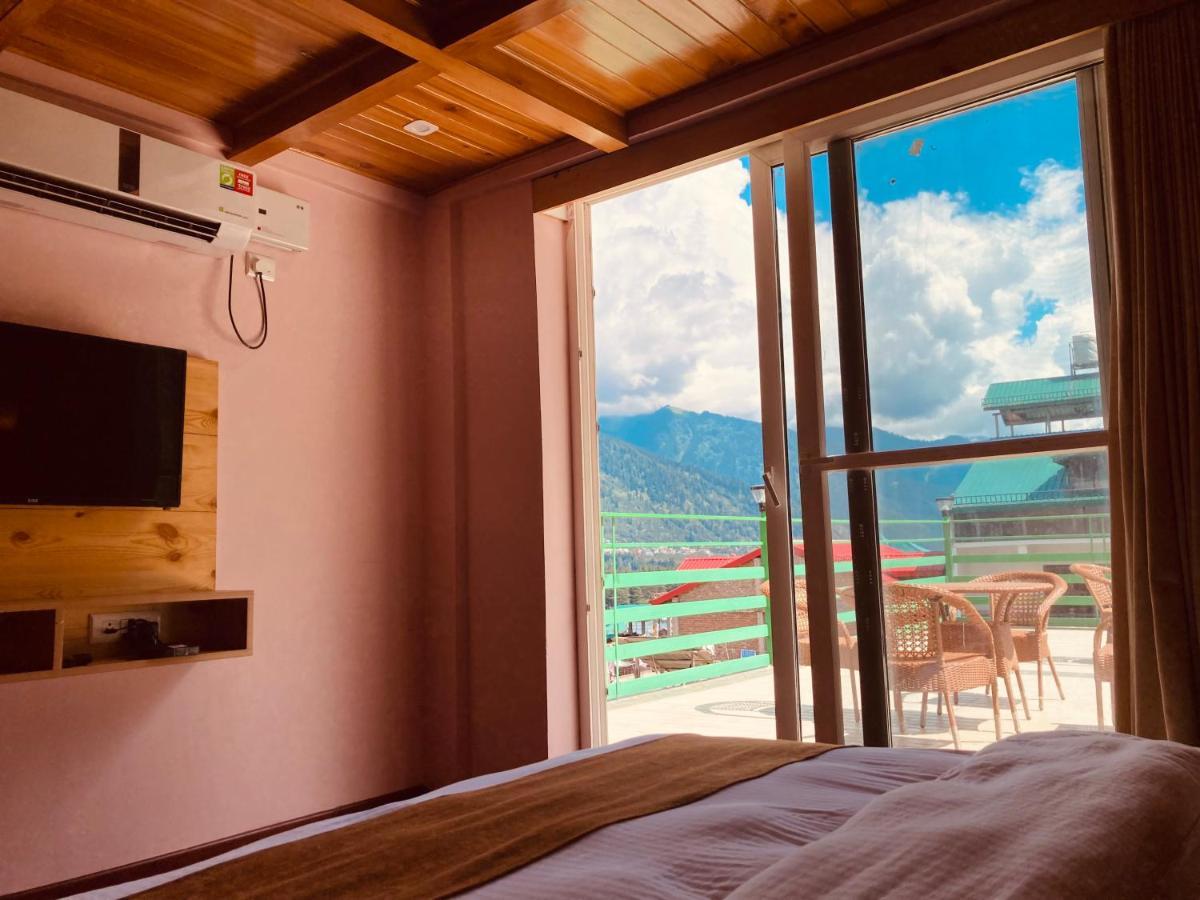 Vista Hill Resort- Centrally Heated & Air Cooled Resort, Manali Kültér fotó